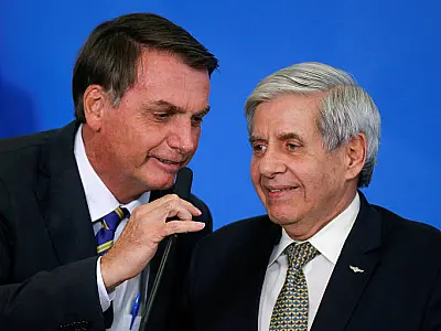 General Heleno propôs infiltrar Abin em campanhas para monitorar adversários, diz PGR