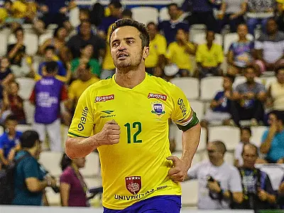 Campo Grande recebe Falcão no 'Jogo das Estrelas' de futsal
