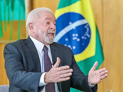 Lula confirma discussão de alternativas para a alta do IOF
