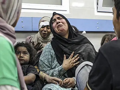 Controvérsia e condenação em torno do ataque a hospital em Gaza que matou mais de 500 pessoas