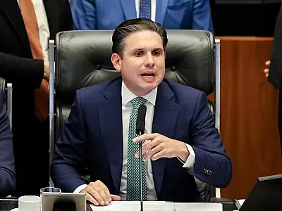 Câmara projeta votação em maio de PEC que propõe o fim da escala 6x1, diz Hugo Motta