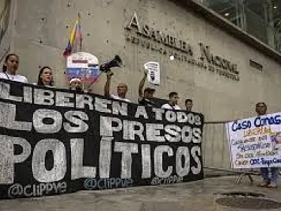 Venezuela aprova anistia e prevê libertação de presos políticos