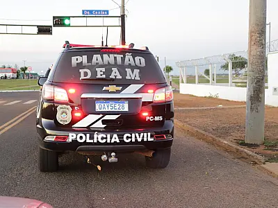 Suspeito de feminicídio se entrega à polícia após morte da esposa em Campo Grande