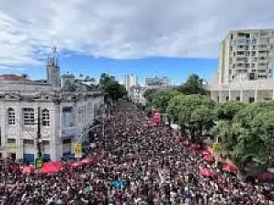 EUA alertam turistas sobre riscos no Carnaval brasileiro