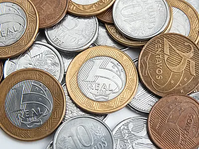 Carga tributária sobe para 32,4% do PIB e bate recorde em 2025