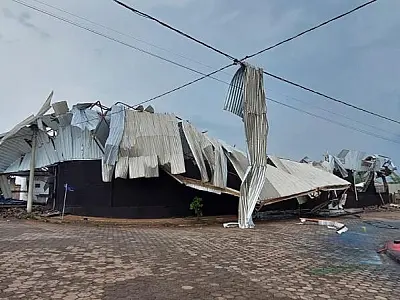 Vendaval em Bataguassu causa prejuízos e mobiliza Defesa Civil estadual