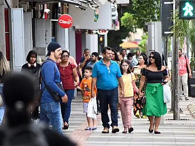 Véspera e dia de Natal: confira o que abre e o que fecha em Campo Grande