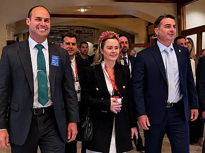 Eduardo Bolsonaro apoia Júlia Zanatta para vice de Flávio na disputa presidencial