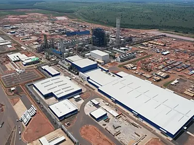 Maior fábrica de celulose do mundo inicia operações em Ribas do Rio Pardo sem festividades política