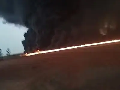 Caminhão com vazamento de combustível causa incêndio em Campo Grande