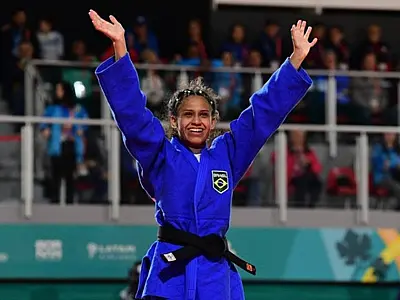 Jovem judoca de Campo Grande conquista ouro histórico no Pan-Americano de Santiago