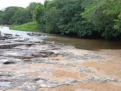 Corpo de mulher é encontrado boiando em rio de MS; marido é suspeito