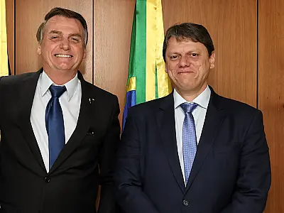 Tarcísio de Freitas visita Jair Bolsonaro em Brasília