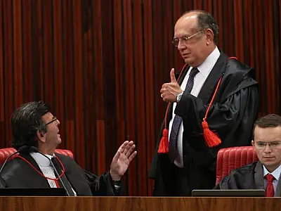"Vê se faz terapia pra se livrar da Lava Jato": Gilmar Mendes e Fux trocam ofensas em embate no STF