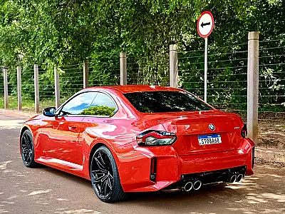 BMW M2: Um esportivo raiz em um mundo que está se tornando difícil