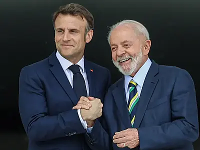 Lula pede que Macron "abra seu coração" para acordo com Mercosul