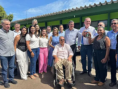 Ao lado de Riedel, senadora Soraya participa da entrega de veículos e posse de concursados da IAGRO
