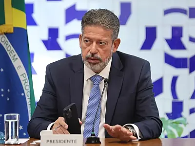 Arthur Lira convoca líderes para avaliar impacto do corte em emendas parlamentares