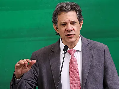 Haddad nega candidatura em 2026 e diz querer debater projeto de país