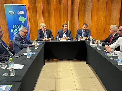 MS fortalece parcerias com Paraguai em construção civil e celulose na Expo Paraguai-Brasil