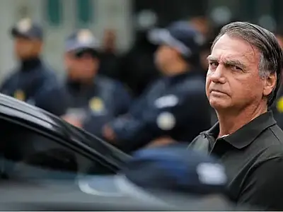 MP Militar deve acionar STM para pedir perda de posto e patente de Bolsonaro e ex-comandantes