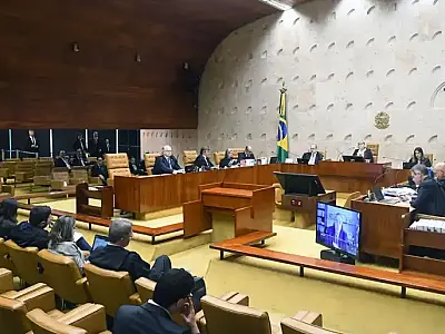 OAB defende julgamento presencial no STF para réus dos atos de 8 de janeiro