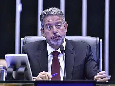 Ruralistas e evangélicos alinham estratégias em corrida pela Presidência da Câmara