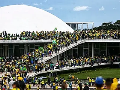 PGR aponta 8 de janeiro como apenas um episódio de uma  cronologia golpista