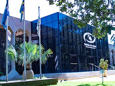 TCE defende a legalidade e a competência de conselheiros substitutos em meio a pedido de impeachment