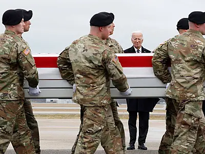 EUA atacam bases iranianas em resposta a mortes de soldados