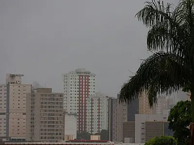 Frio intenso provoca geada em várias cidades de Mato Grosso do Sul