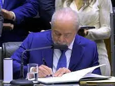 Lula veta integralmente medida que estenderia alívio à folha de pagamento empresarial