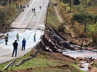 Barragem rompida causa interdição na BR-163; estrutura da rodovia passa por avaliação