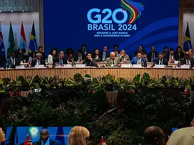 Lula apoia taxação de bilionários e critica juros de dívidas de países pobres no G20