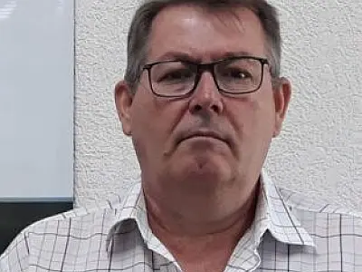 Riedel exonera mais um petista de cargo de diretoria no Governo de MS