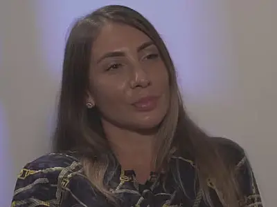 Vítima brasileira detalha violações cometidas por Jeffrey Epstein a partir dos 14 anos