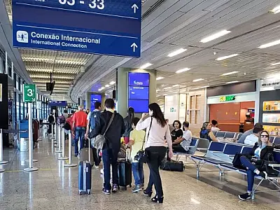 Empresas aéreas solicitam 180 dias de adaptação antes de início do horário de verão