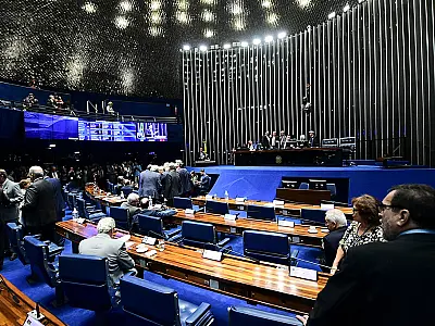 Senadores de MS aprovam regulamentação da reforma tributária em bloco favorável