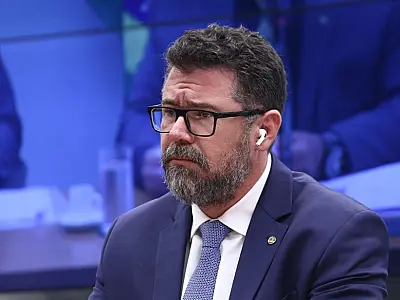 Marcos Pollon apresenta projeto que cria "Espaço ABA" obrigatório em escolas públicas