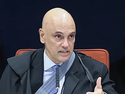 Advogados de Bolsonaro têm até quarta para entregar defesa ao STF