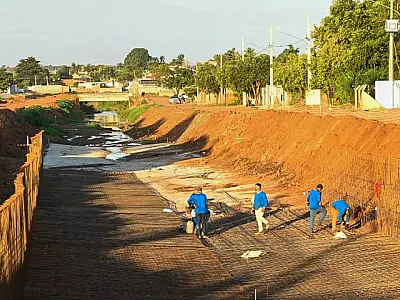 Paranaíba recebe mais de R$ 46,4 milhões em obras para infraestrutura, educação e desenvolvimento