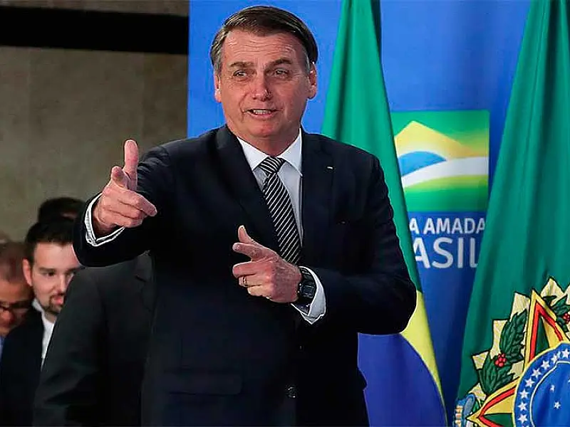 Defesa de Bolsonaro justifica armas não encontradas pelo Exército