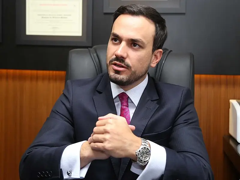Douglas de Oliveira Santos é nomeado juiz substituto do TRE-MS por Lula