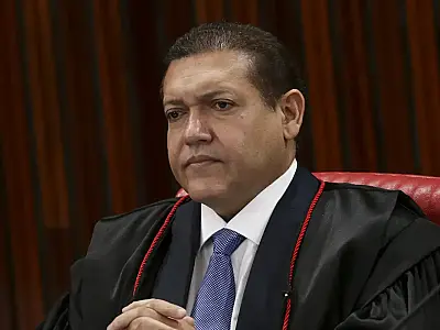 Kassio Nunes Marques ganha protagonismo com mudança de Fux para Segunda Turma do STF