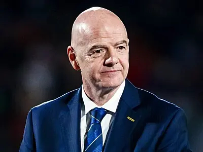 Infantino desiste de vender parte da Copa do Mundo após racha na FIFA e ameaça de boicote da UEFA