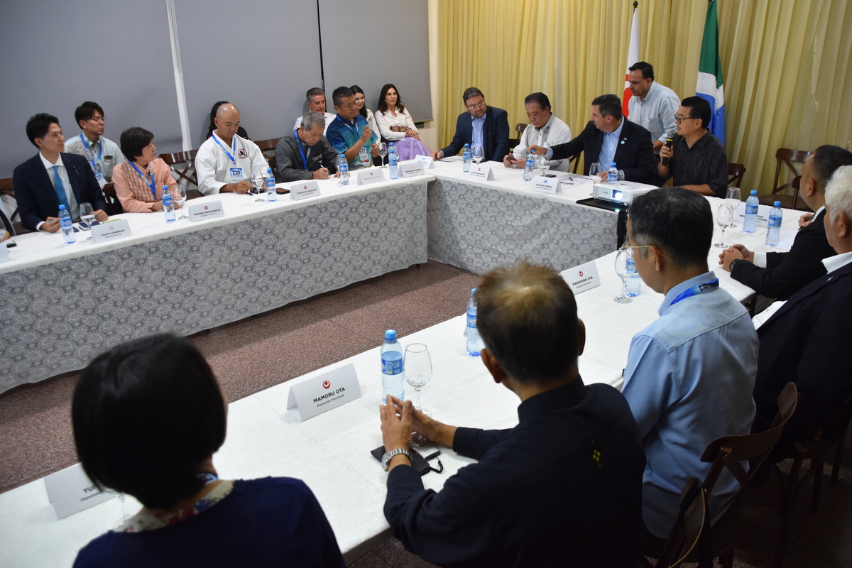 Presidente da Fiems destaca exportações, tecnologia e missões empresariais para fortalecer laços com Okinawa