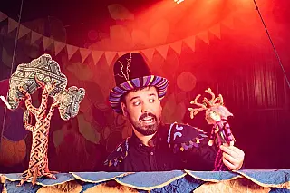 Último domingo de agosto tem teatro e oficina gratuitos para crianças no Bosque dos Ipês