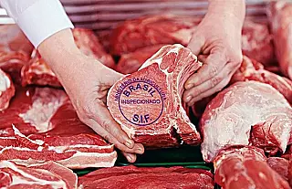 Cota do Uruguai pode abrir espaço para 80 mil toneladas de carne brasileira na China
