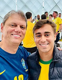 Após derrota de Flávio, Tarcísio e Nikolas despontam como apostas da direita para 2030