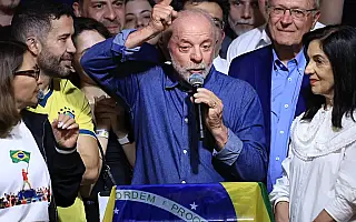 Após vencer Flávio, Lula anuncia combate ao poder das big techs e promete fortalecer comunicação digital